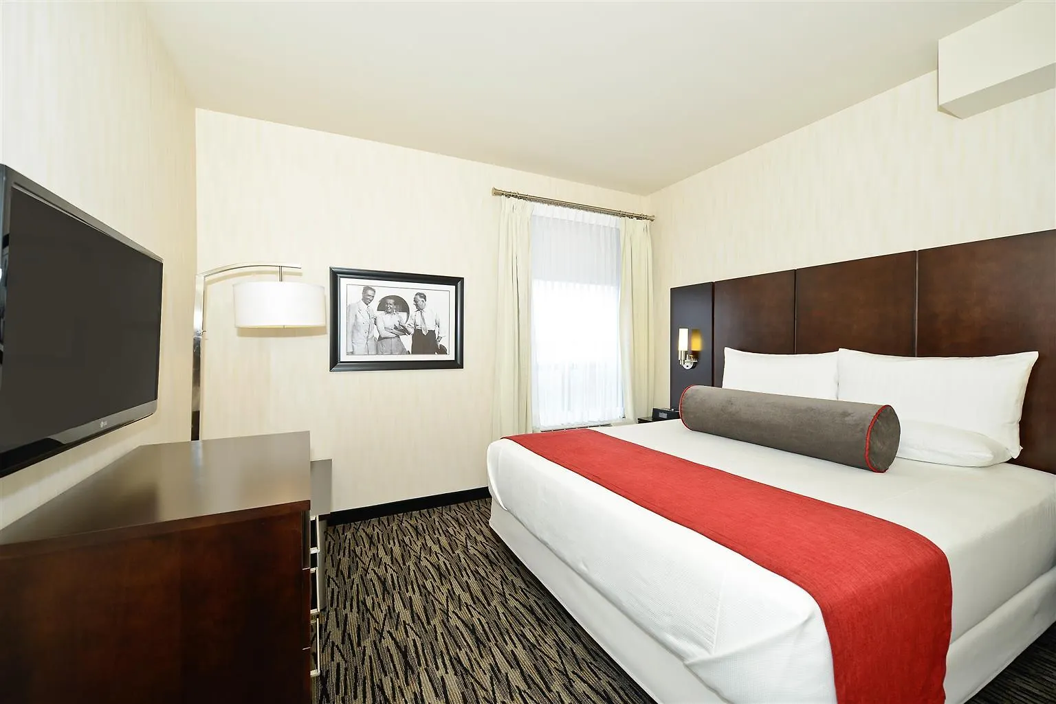 ****  C Hotel By Carmen'S, BW Premier Collection Hamilton Kanada