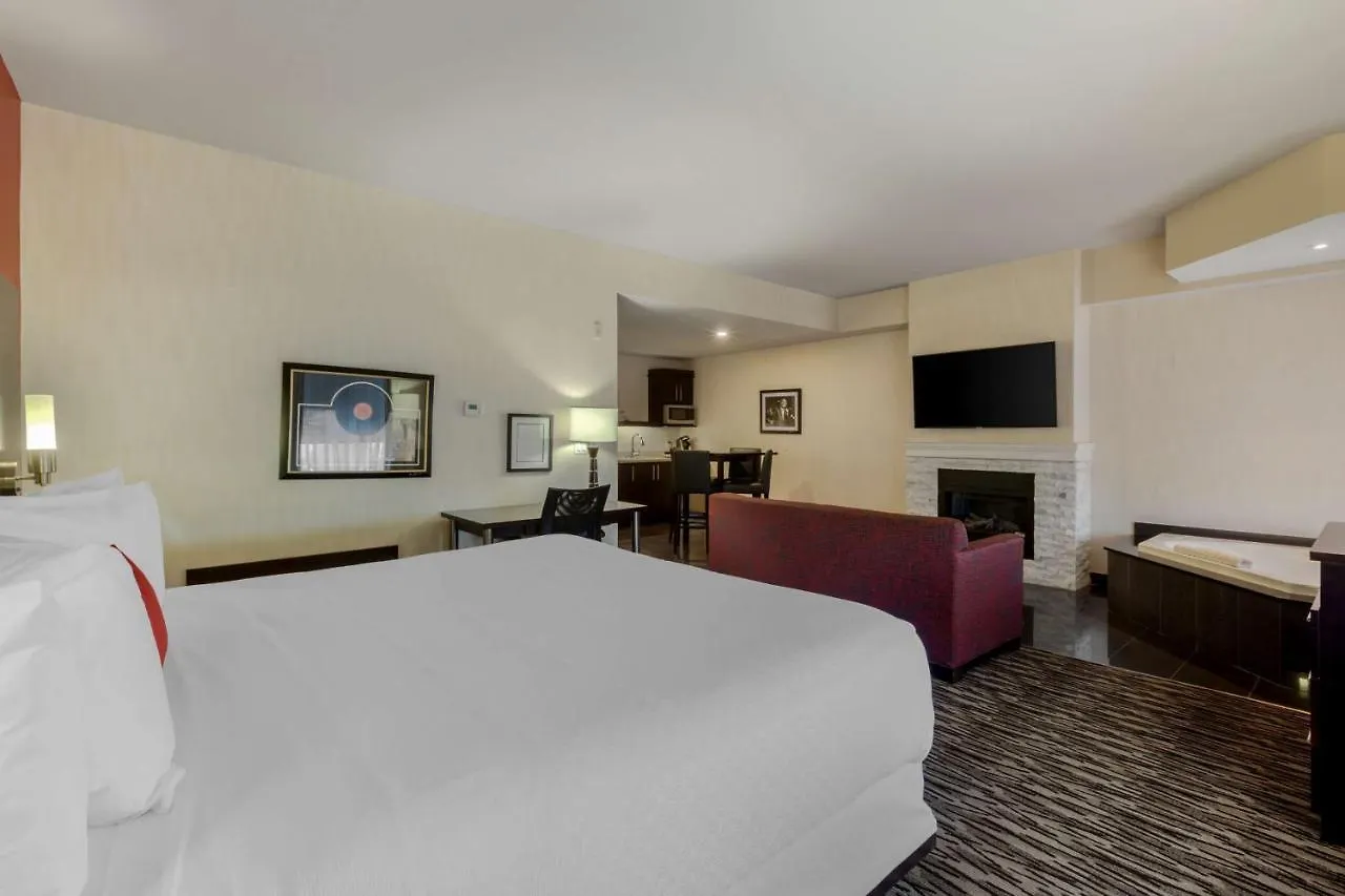 C Hotel By Carmen'S, BW Premier Collection Hamilton