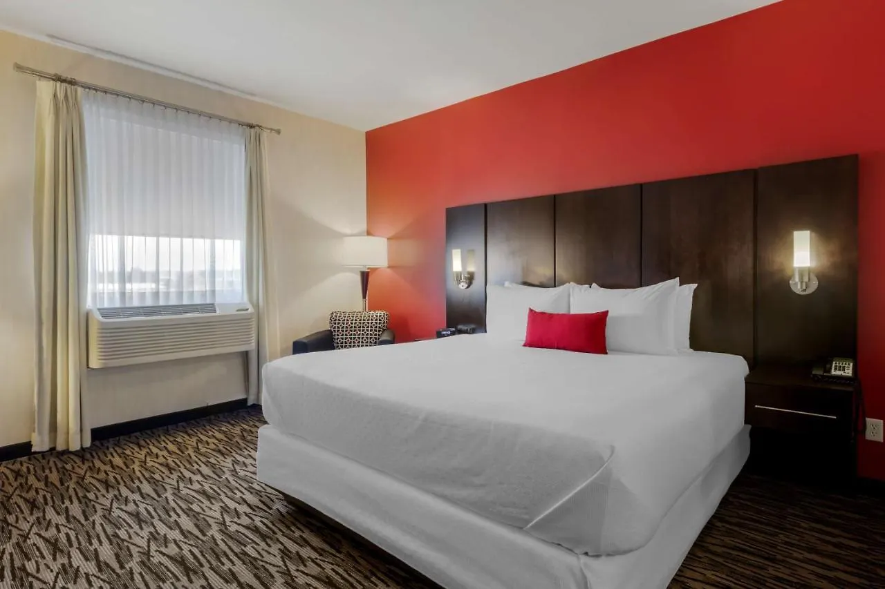 ****  C Hotel By Carmen'S, BW Premier Collection Hamilton Canada